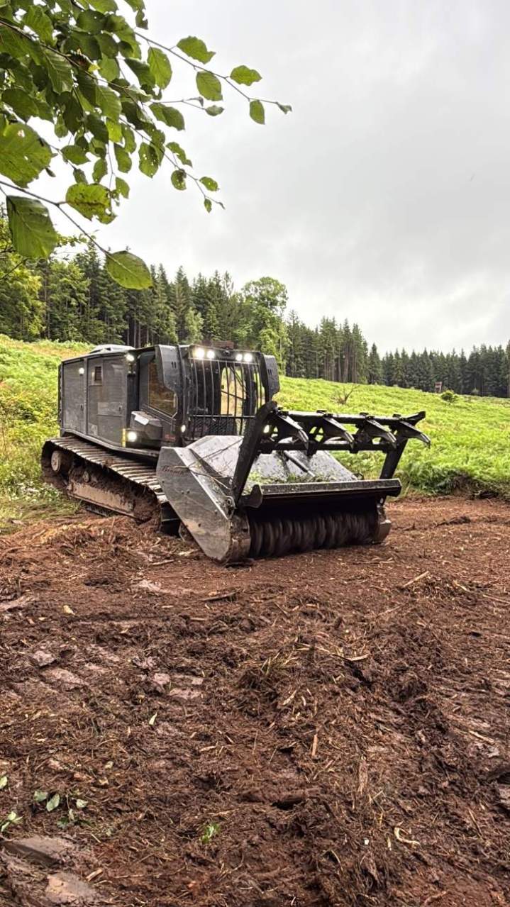 Déchets bois transformés broyeur Grand Est